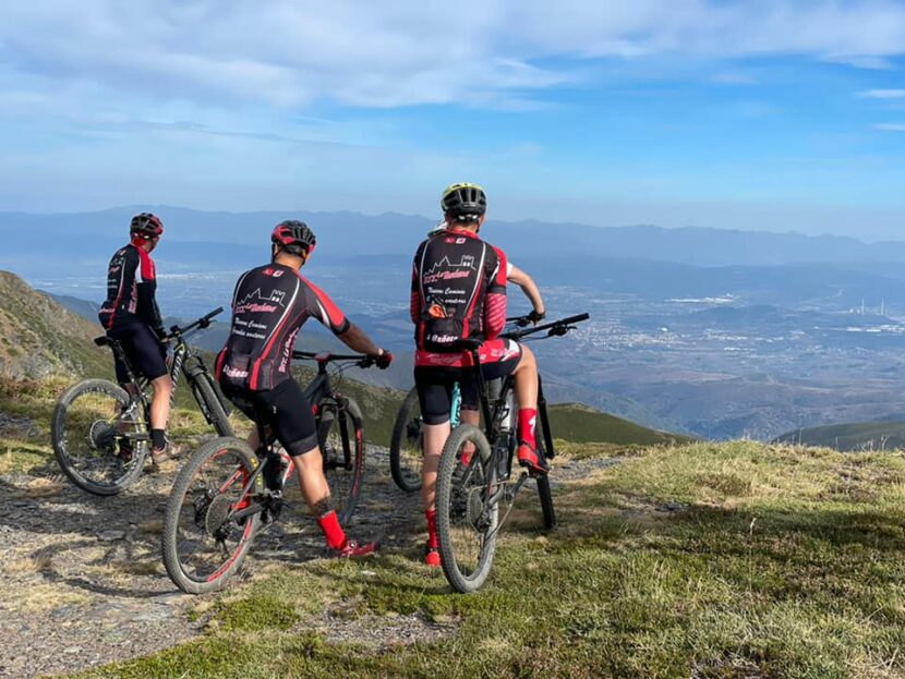 ZONA CABEZA DE YEGUA, AL FONDO EL BIERZO